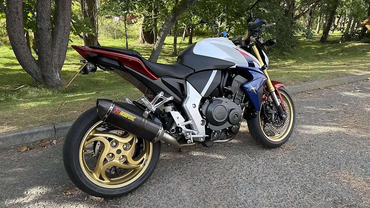 Used 2013 Honda CB1000R Ra-D White/Red/Blue - Interior and Exterior details 5