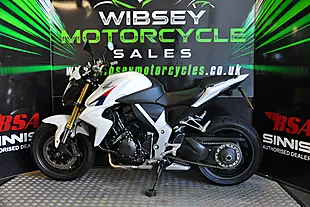 Used 2013 Honda CB1000R White - Interior and Exterior details 4