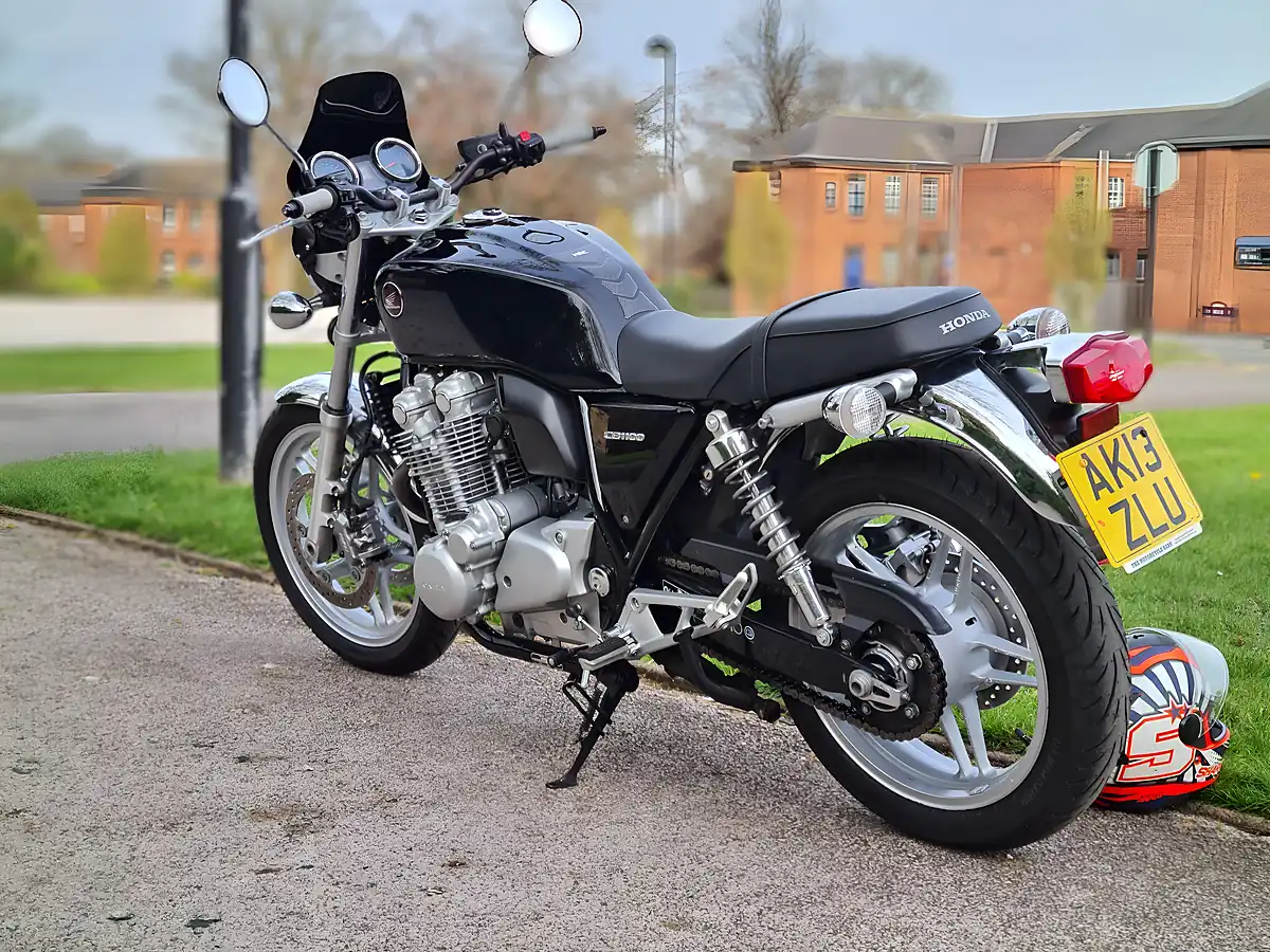 Used 2013 Honda CB1100 Black - Interior and Exterior details 7