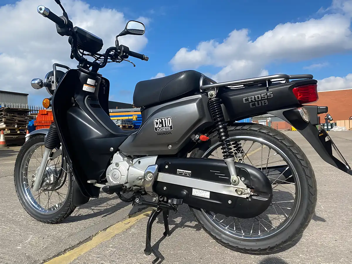 Used 2013 Honda cc110 Grey - Interior and Exterior details 7