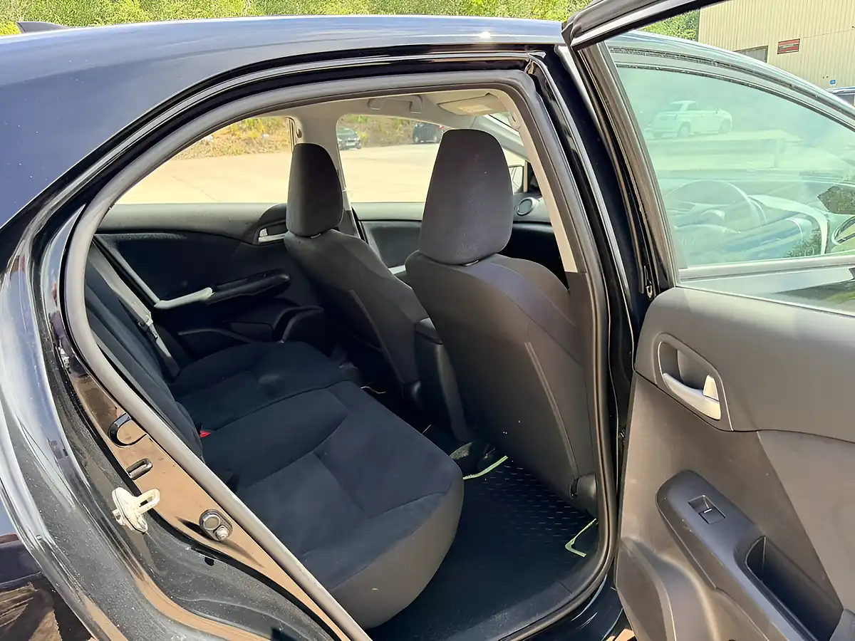 Used 2013 Honda Civic Es Black - Interior and Exterior details 17