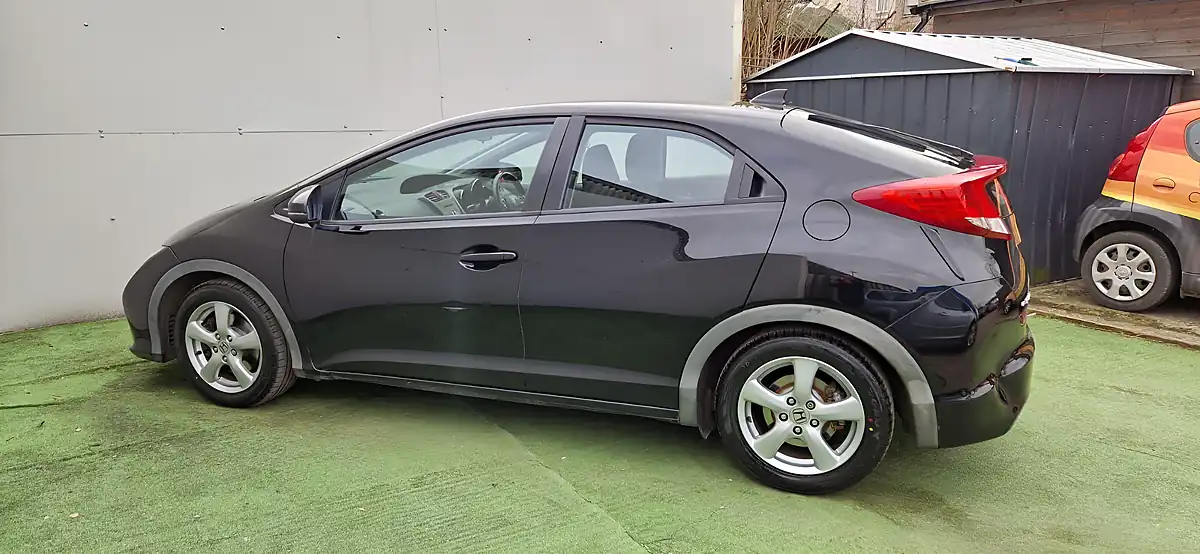 Used 2013 Honda Civic Es Black - Interior and Exterior details 6