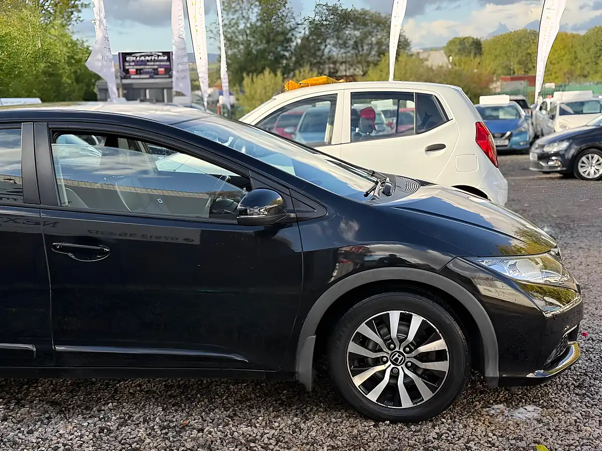 Used 2013 Honda Civic Ex Black - Interior and Exterior details 6