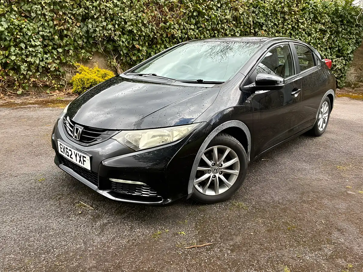 Used 2013 Honda Civic Se-T Black - Interior and Exterior details 16