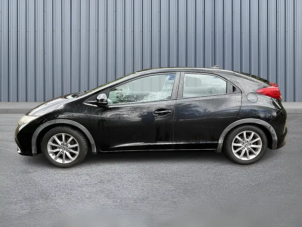 Used 2013 Honda Civic Se-T Black - Interior and Exterior details 8