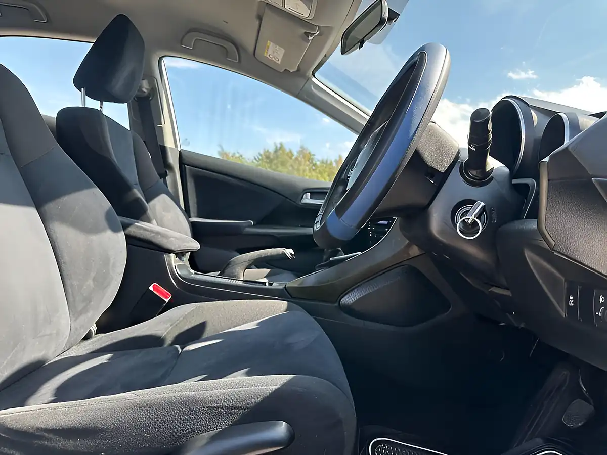 Used 2013 Honda Civic Se-T White - Interior and Exterior details 14