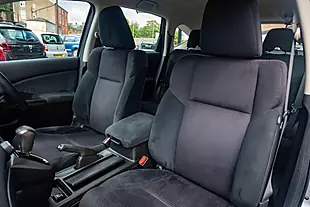 Used 2013 Honda Cr-V Se Alabaster Silver - Interior and Exterior details 13