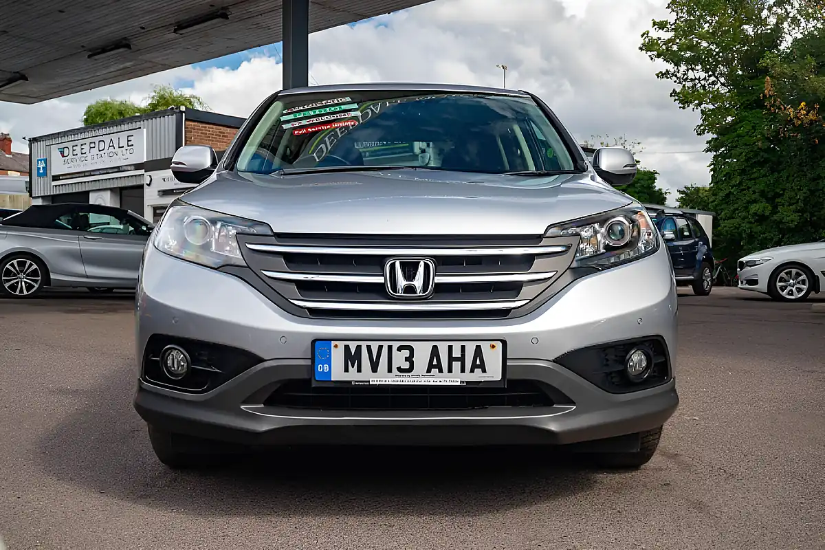 Used 2013 Honda Cr-V Se Alabaster Silver - Interior and Exterior details 3