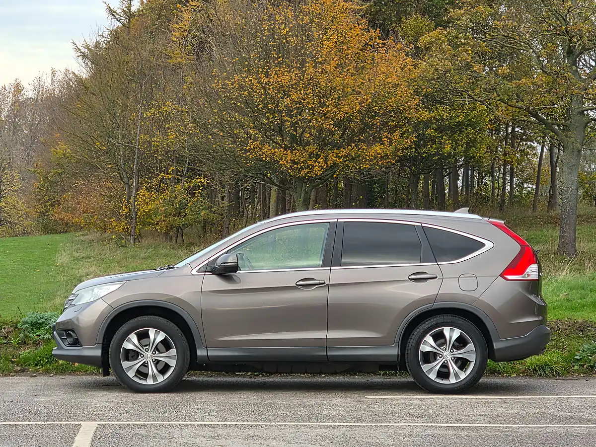 Used 2013 Honda Cr-V Sr Brown - Interior and Exterior details 4