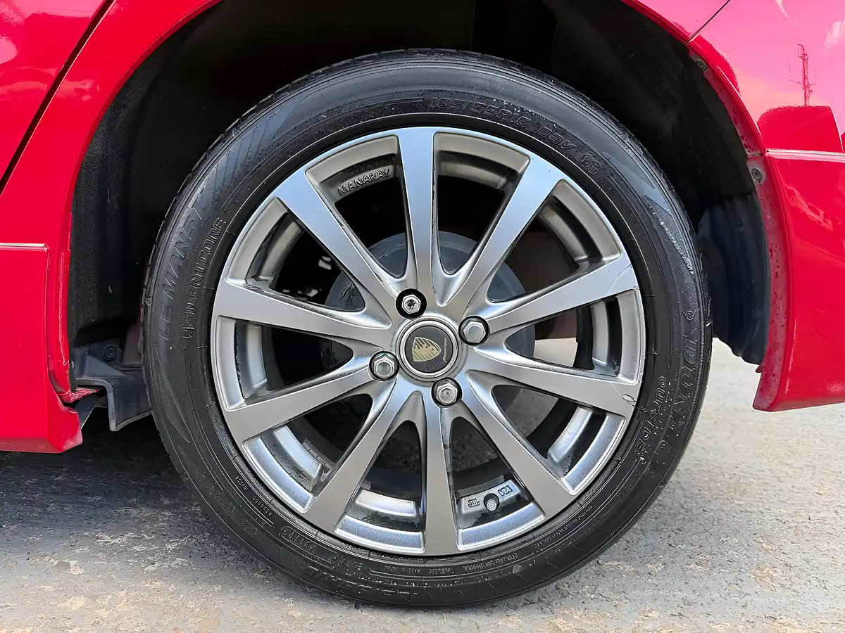 Used 2013 Honda Fit Mugen Red - Interior and Exterior details 19