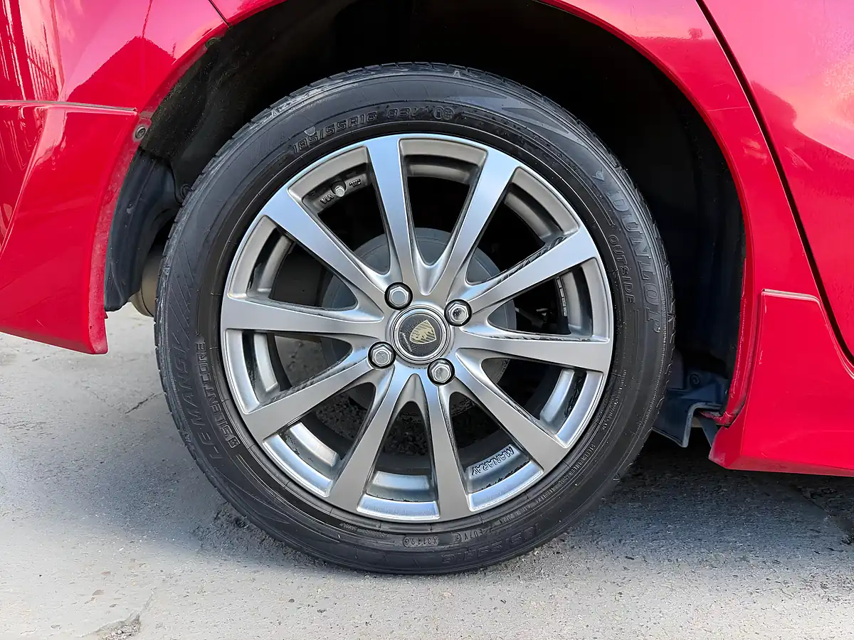 Used 2013 Honda Fit Mugen Red - Interior and Exterior details 20