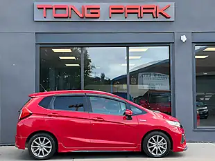 Used 2013 Honda Fit Mugen Red - Interior and Exterior details 7