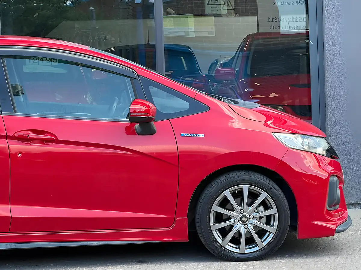 Used 2013 Honda Fit Mugen Red - Interior and Exterior details 9