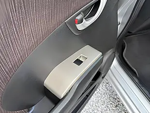 Used 2013 Honda Fit Silver - Interior and Exterior details 14