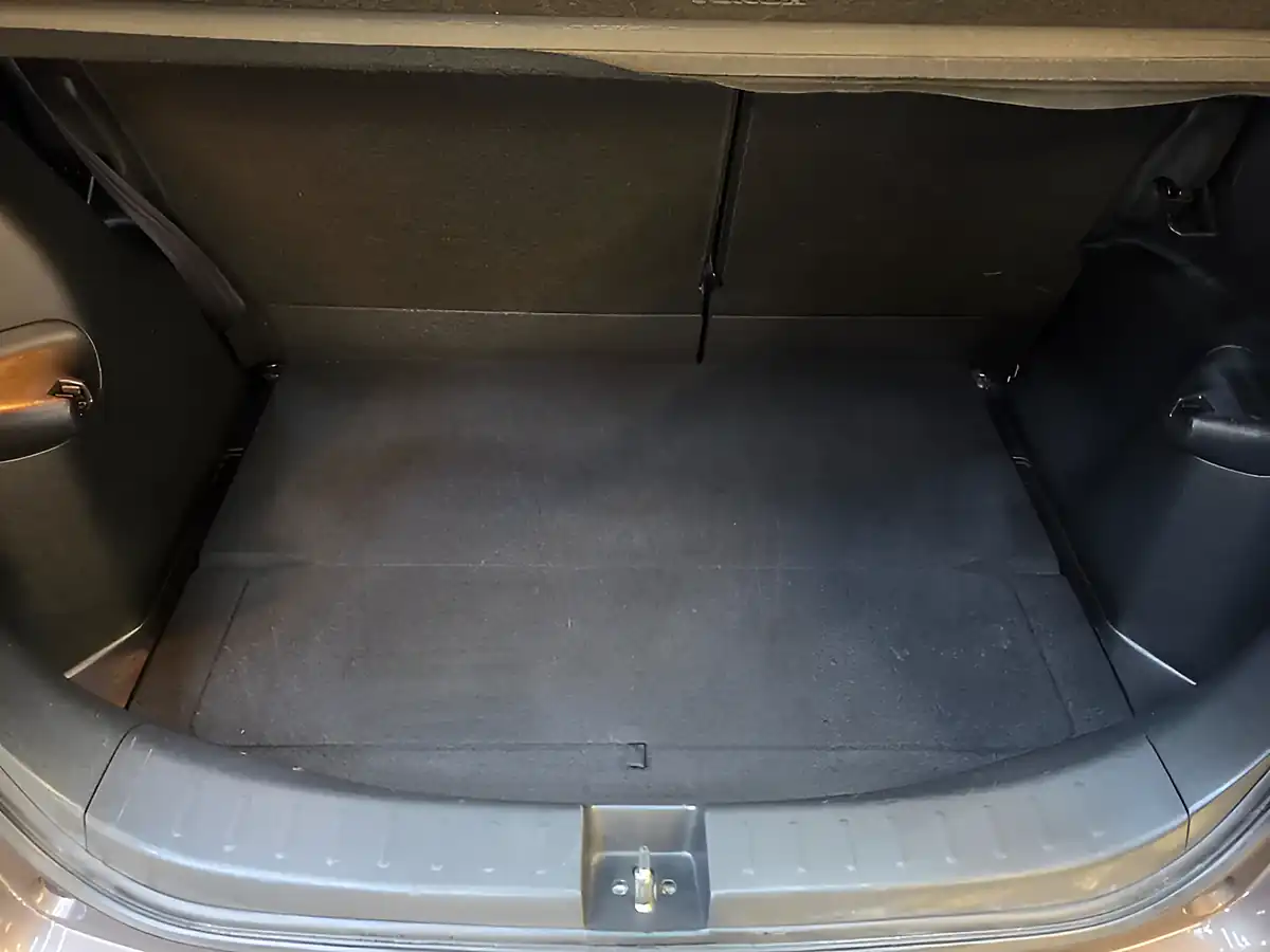 Used 2013 Honda Jazz Es Brown - Interior and Exterior details 19