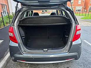 Used 2013 Honda Jazz Es Grey - Interior and Exterior details 17
