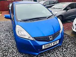 Used 2013 Honda Jazz Es Plus Blue - Interior and Exterior details 9