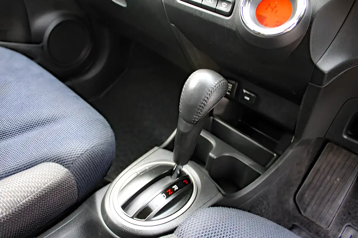 Used 2013 Honda Jazz Es Plus Grey - Interior and Exterior details 19
