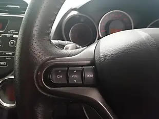 Used 2013 Honda Jazz Es Plus Silver - Interior and Exterior details 8
