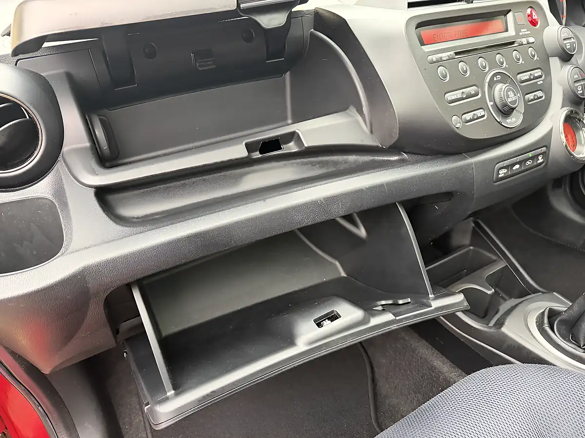 Used 2013 Honda Jazz Ex Bright Red - Interior and Exterior details 16