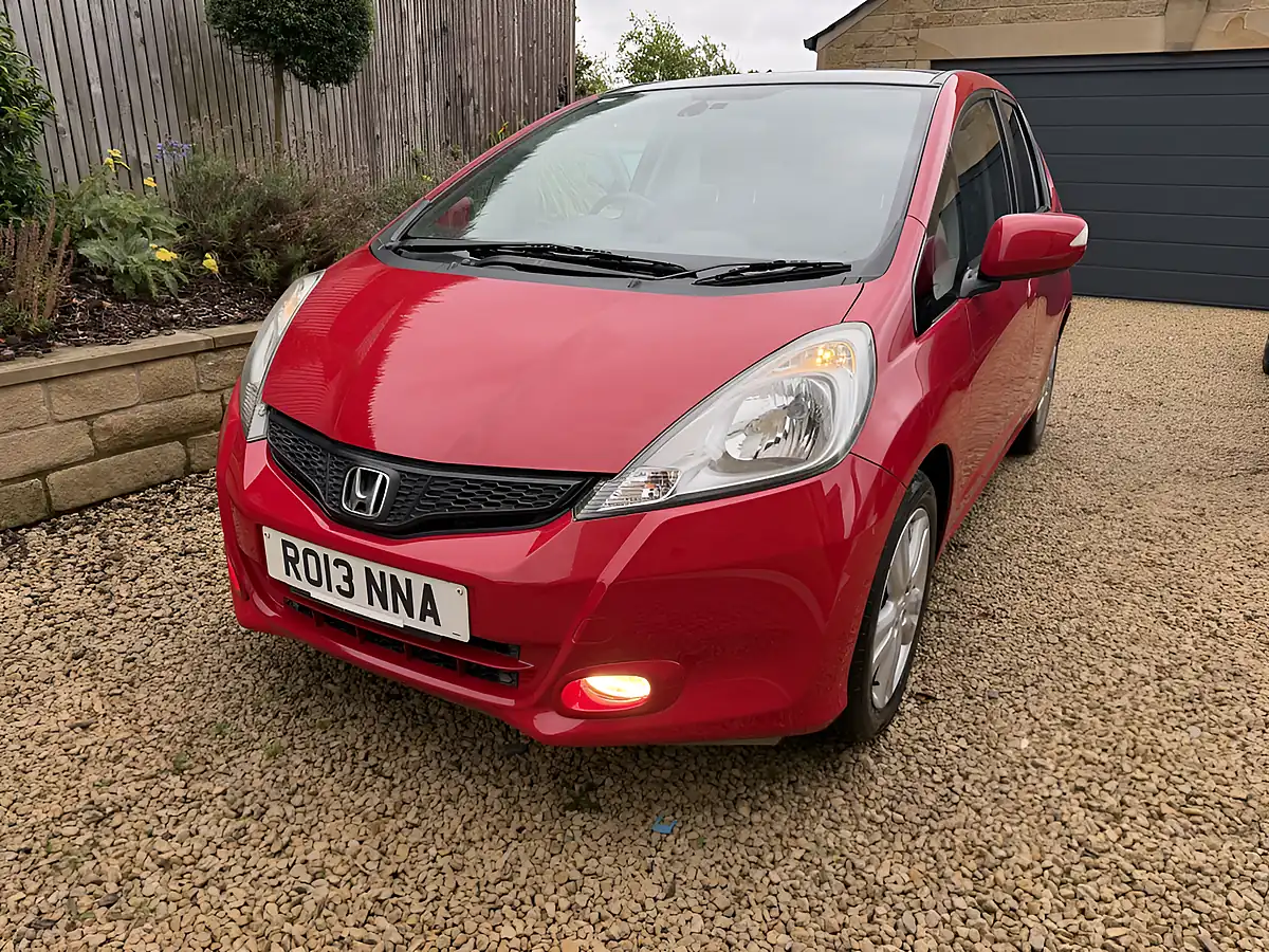 Used 2013 Honda Jazz Ex Bright Red - Interior and Exterior details 17