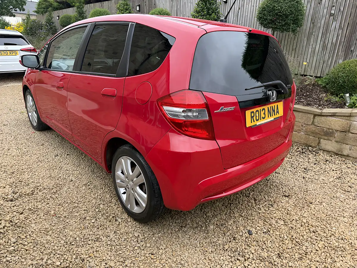 Used 2013 Honda Jazz Ex Bright Red - Interior and Exterior details 4