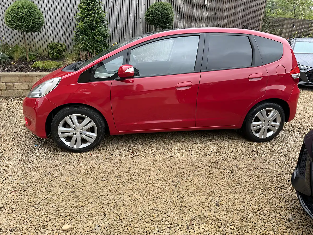 Used 2013 Honda Jazz Ex Bright Red - Interior and Exterior details 5
