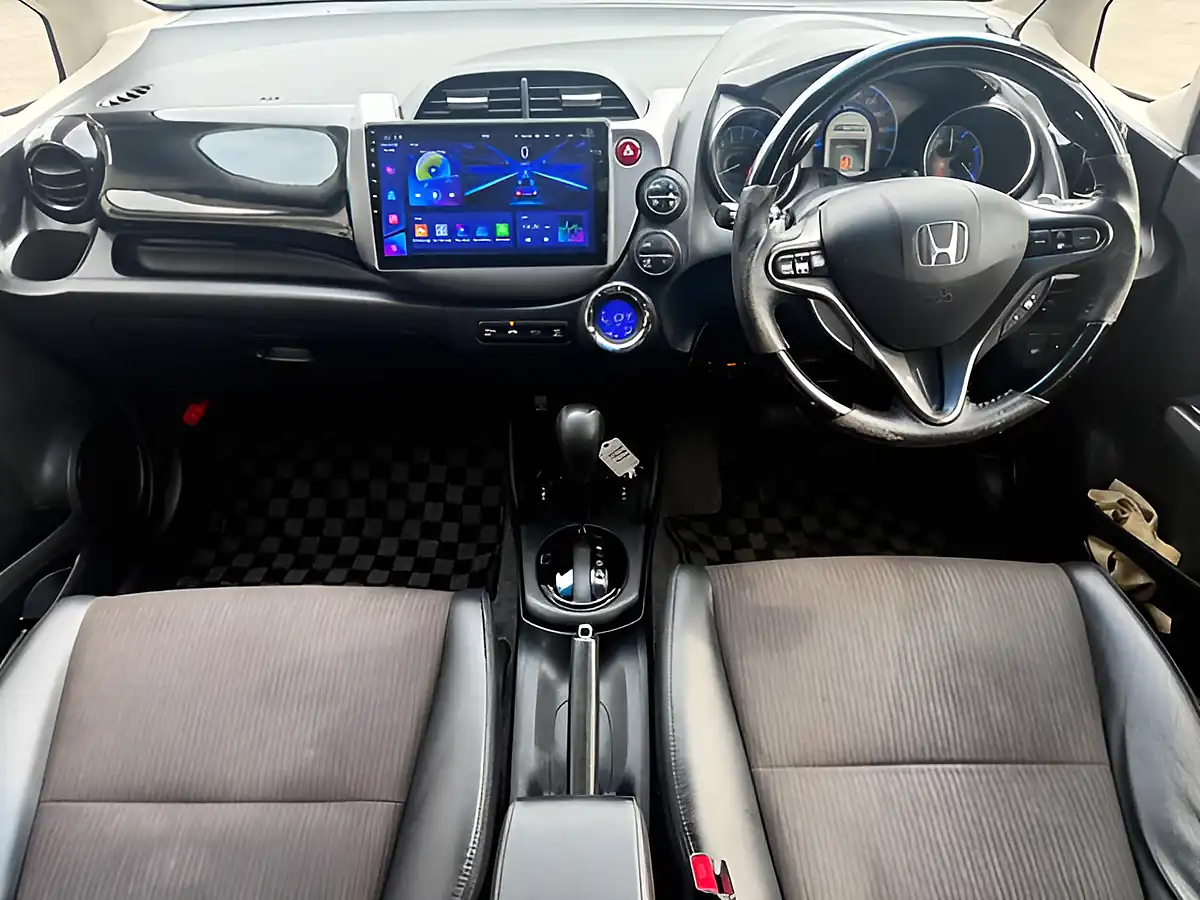Used 2013 Honda Jazz Hs Black - Interior and Exterior details 3
