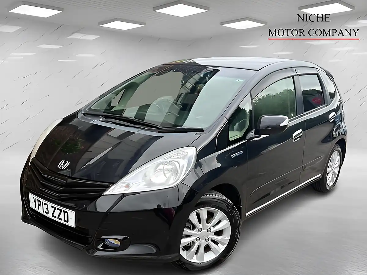 Used 2013 Honda Jazz Hs Black - Interior and Exterior details 4