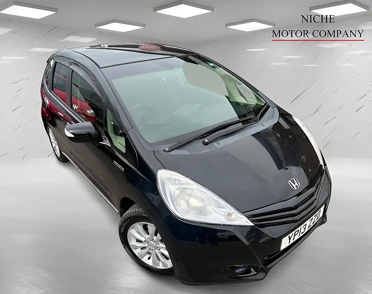 Used 2013 Honda Jazz Hs Black - Interior and Exterior details 8