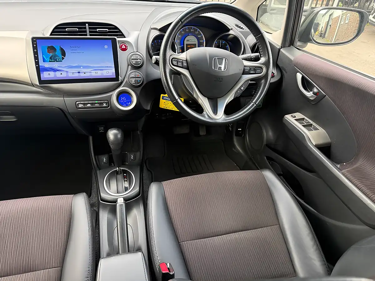 Used 2013 Honda Jazz Hs Black - Interior and Exterior details 14