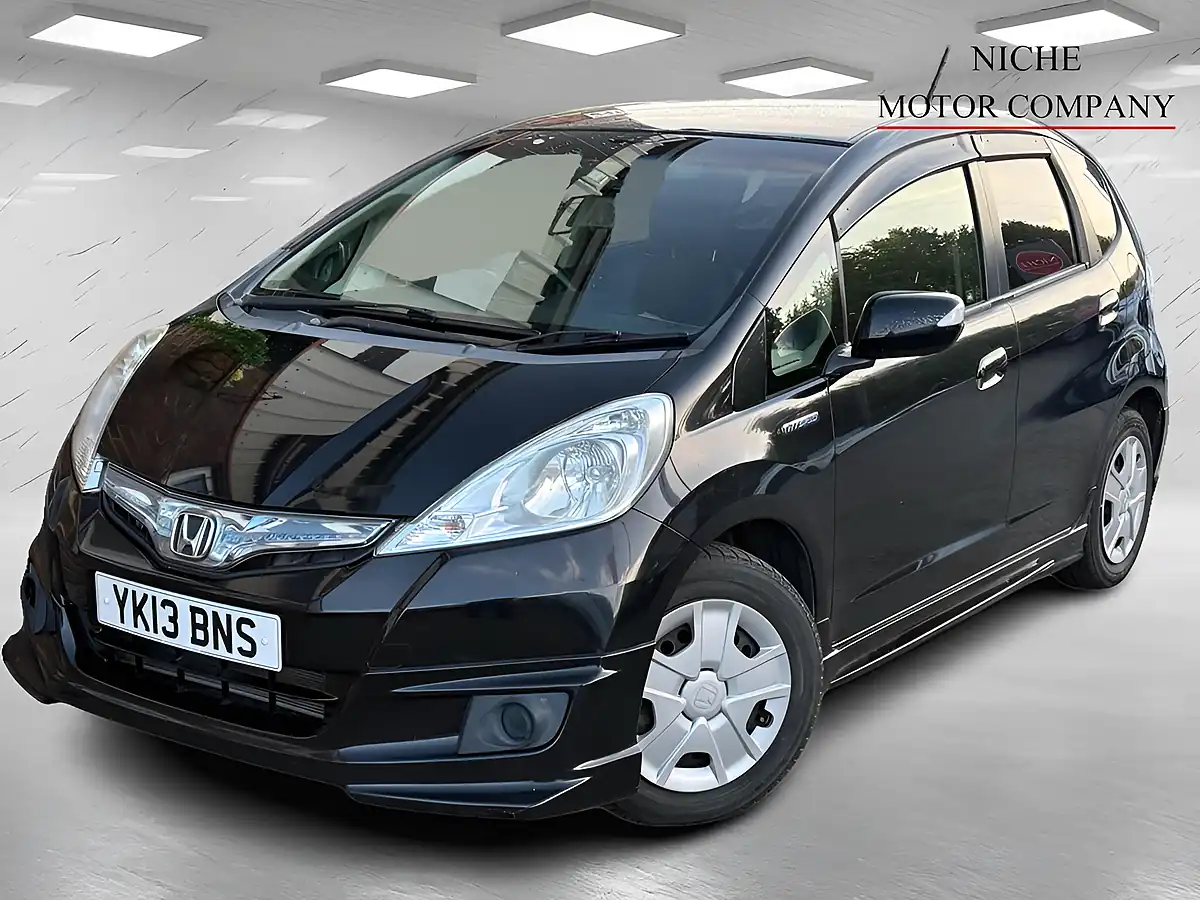 Used 2013 Honda Jazz Hs Black - Interior and Exterior details 3