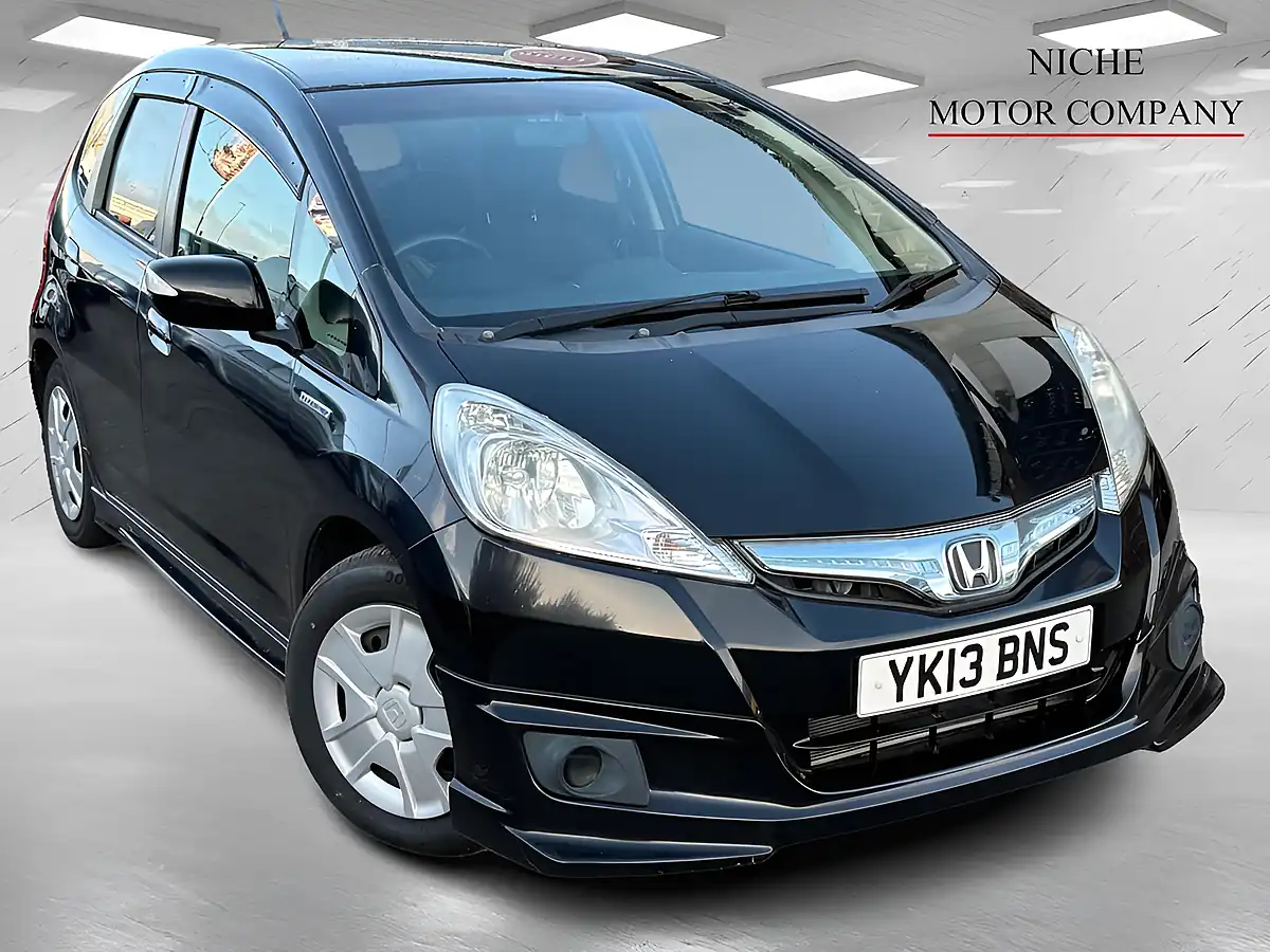 Used 2013 Honda Jazz Hs Black - Interior and Exterior details 8