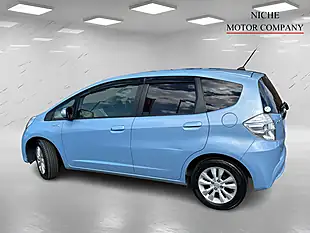Used 2013 Honda Jazz Hs Blue - Interior and Exterior details 13