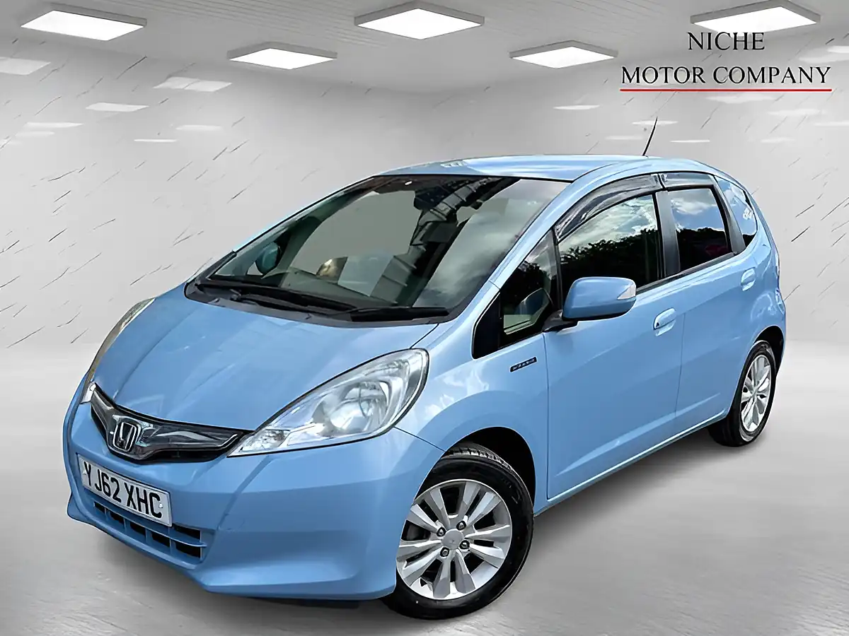 Used 2013 Honda Jazz Hs Blue - Interior and Exterior details 4
