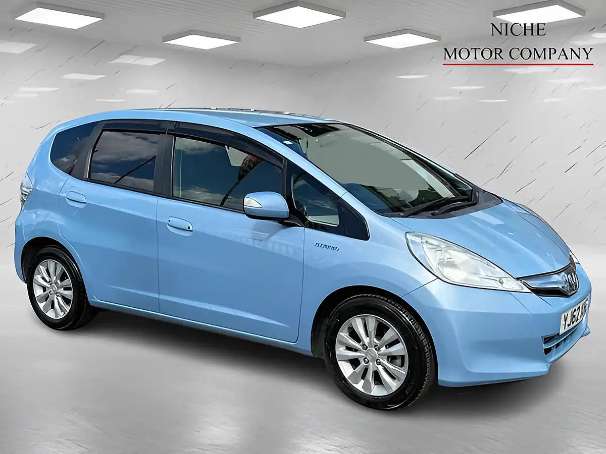 Used 2013 Honda Jazz Hs Blue - Interior and Exterior details 7