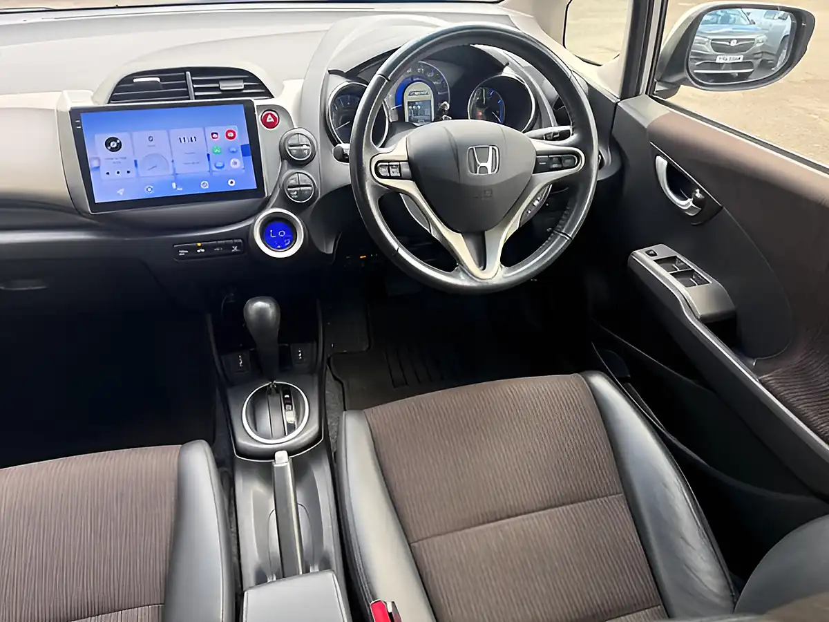 Used 2013 Honda Jazz Hs Blue - Interior and Exterior details 12