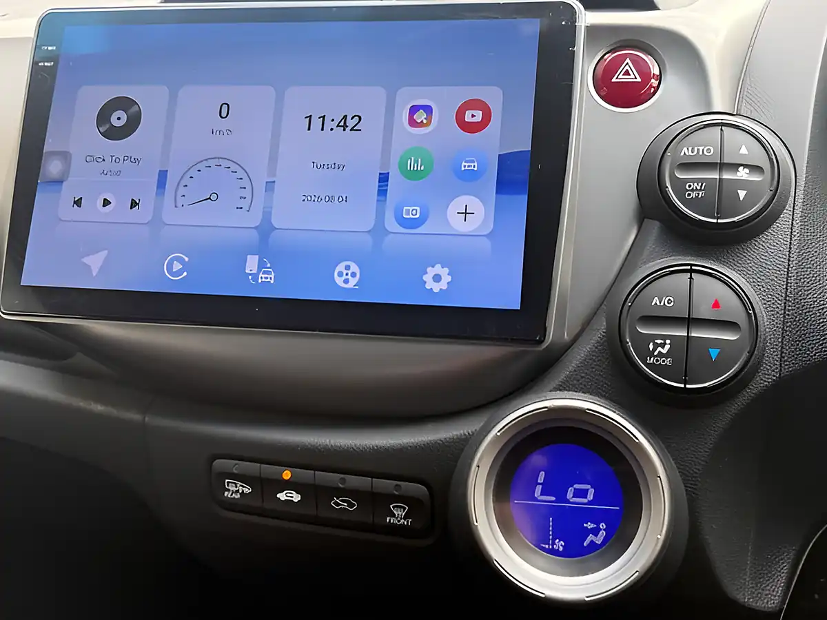 Used 2013 Honda Jazz Hs Blue - Interior and Exterior details 14
