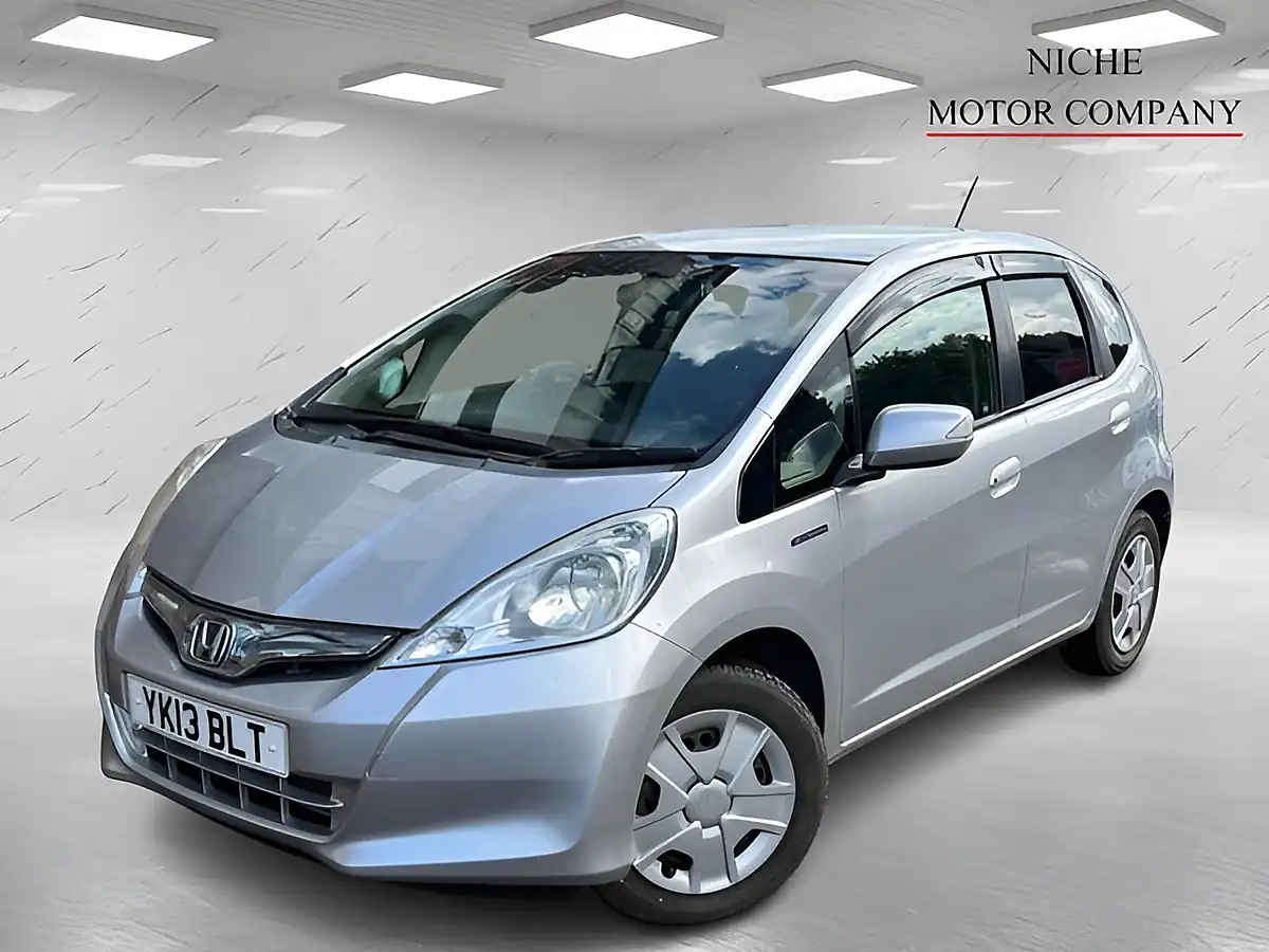 Used 2013 Honda Jazz Hs Blue - Interior and Exterior details 4