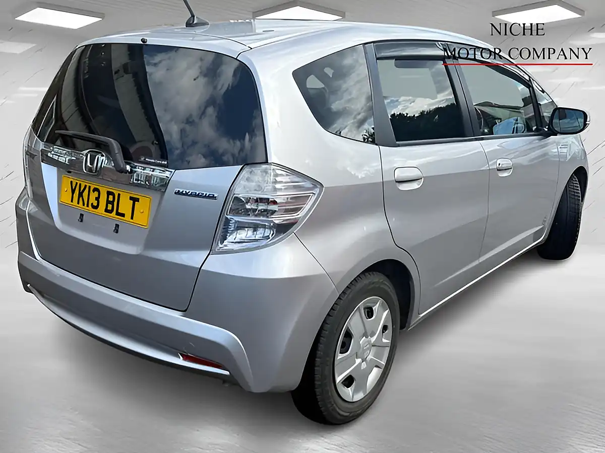 Used 2013 Honda Jazz Hs Blue - Interior and Exterior details 6