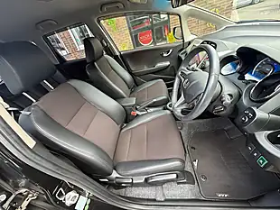 Used 2013 Honda Jazz Hs - Interior and Exterior details 15