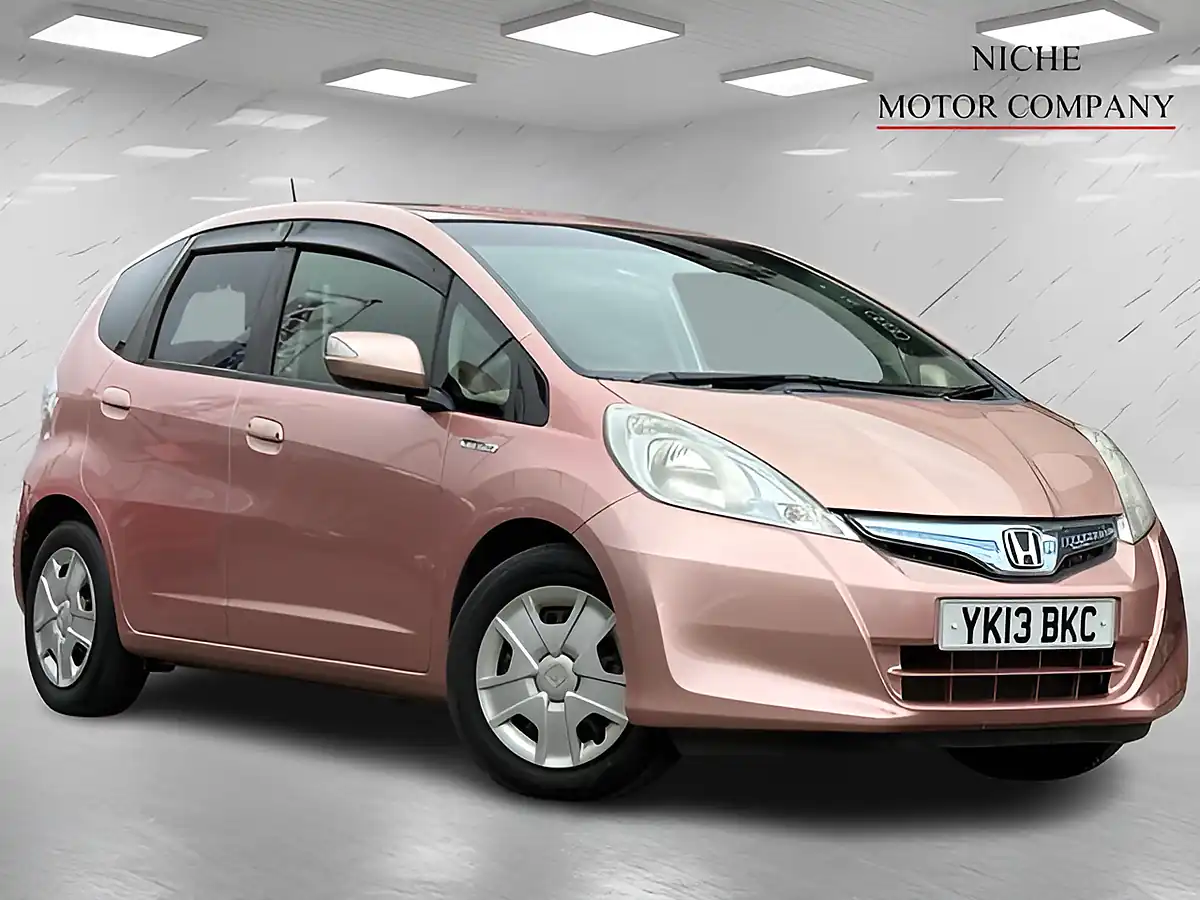 Used 2013 Honda Jazz Hs Pink - Front View