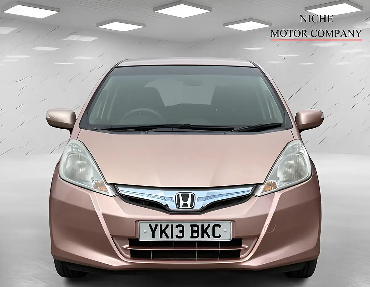 Used 2013 Honda Jazz Hs Pink - Interior and Exterior details 2