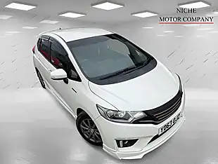 Used 2013 Honda Jazz Hs Silver - Interior and Exterior details 7