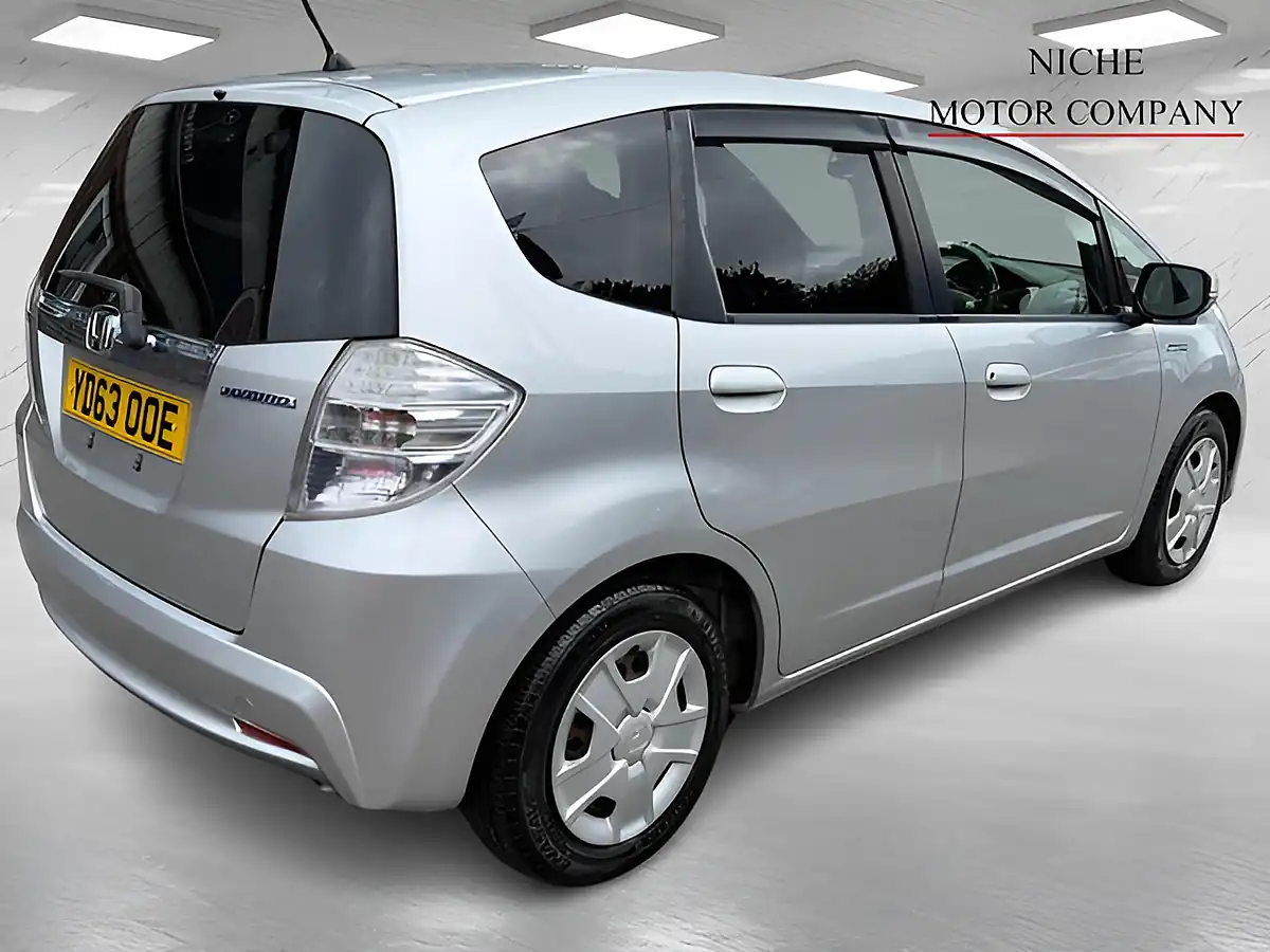 Used 2013 Honda Jazz Hs Silver - Interior and Exterior details 5