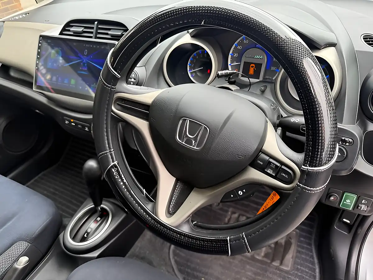 Used 2013 Honda Jazz Hs Silver - Interior and Exterior details 9