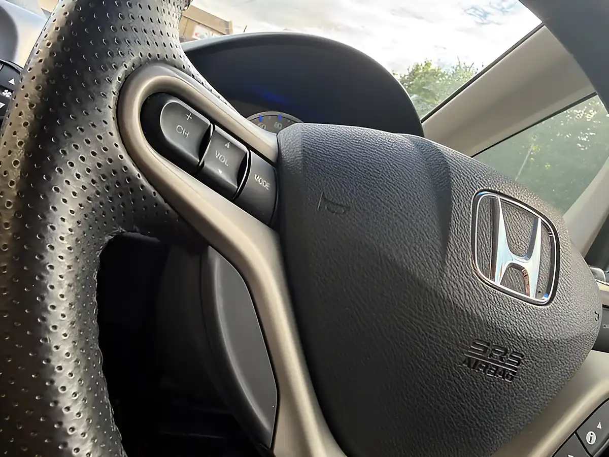 Used 2013 Honda Jazz Hs Silver - Interior and Exterior details 12