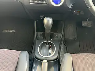 Used 2013 Honda Jazz Hs Silver - Interior and Exterior details 13