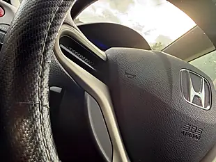 Used 2013 Honda Jazz Hs White - Interior and Exterior details 14