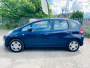 Used 2013 Honda Jazz S Blue - Interior and Exterior details 11